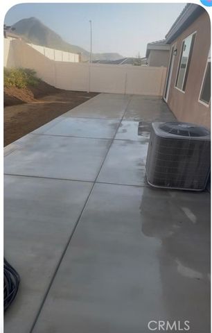 7616 Nectarsweet Drive, Riverside, CA 92507