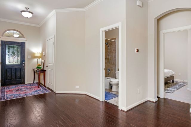 220 Sir Brine Drive, Lewisville, TX 75056