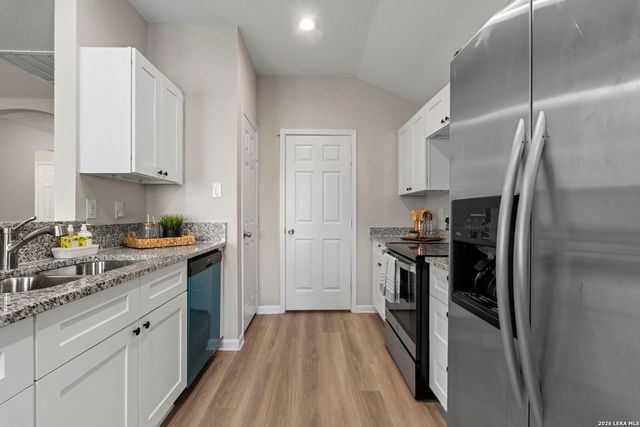 611 Whiting, San Antonio, TX 78210