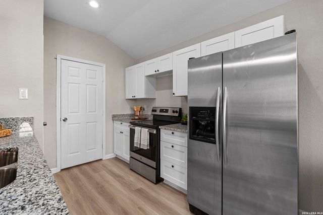 611 Whiting, San Antonio, TX 78210