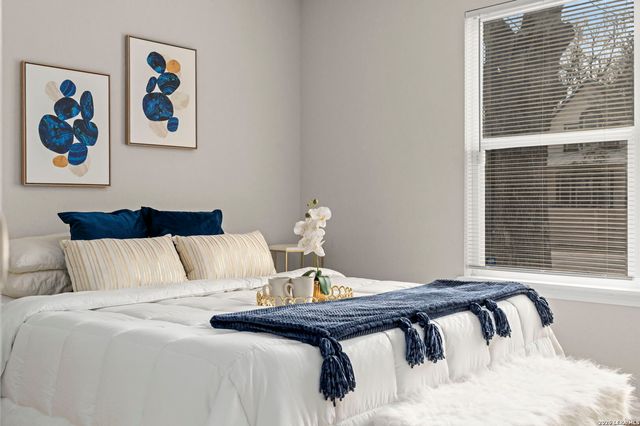 611 Whiting, San Antonio, TX 78210