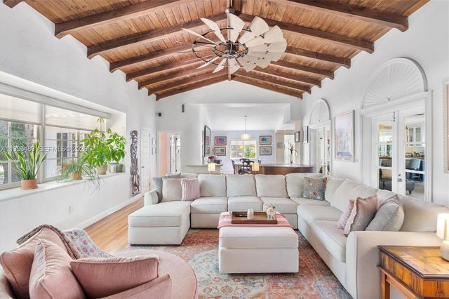 9636 NE 5th Ave Rd, Miami Shores, FL 33138