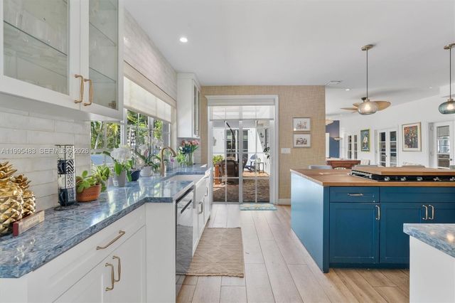 9636 NE 5th Ave Rd, Miami Shores, FL 33138