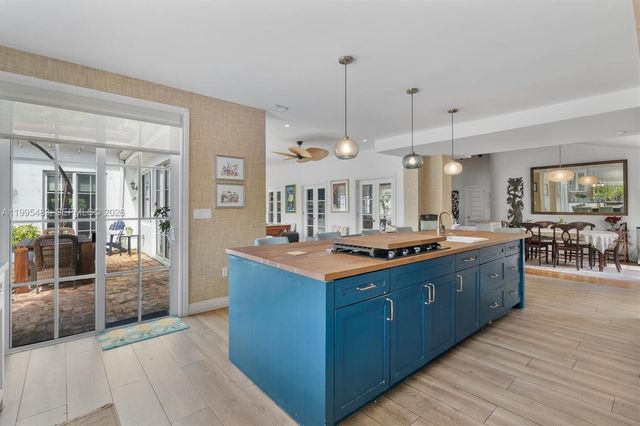 9636 NE 5th Ave Rd, Miami Shores, FL 33138