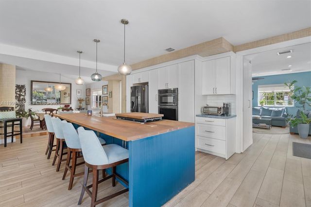 9636 NE 5th Ave Rd, Miami Shores, FL 33138