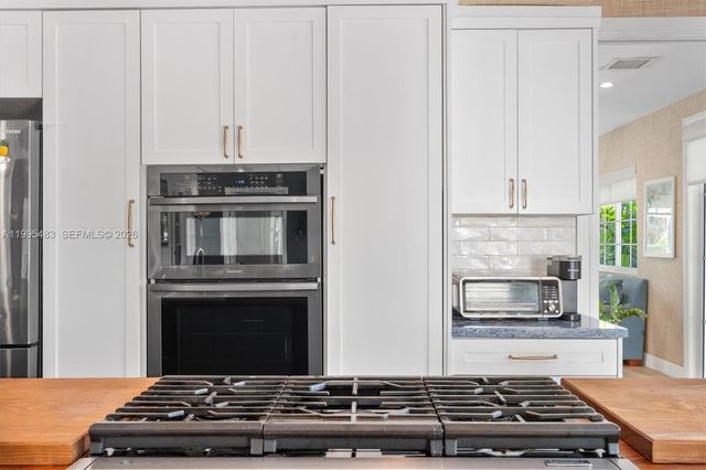 9636 NE 5th Ave Rd, Miami Shores, FL 33138