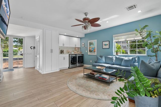 9636 NE 5th Ave Rd, Miami Shores, FL 33138