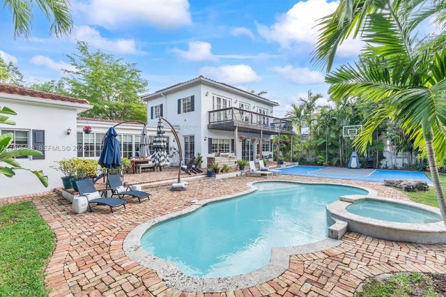 9636 NE 5th Ave Rd, Miami Shores, FL 33138