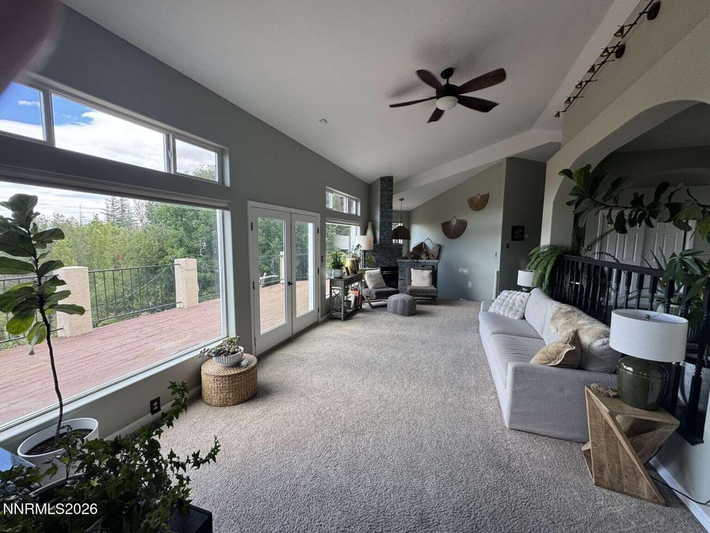 Image 11 of property listing at 1547 Kestrel Court, Reno, NV 89509