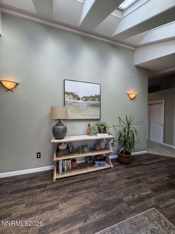 Image 4 of property listing at 1547 Kestrel Court, Reno, NV 89509