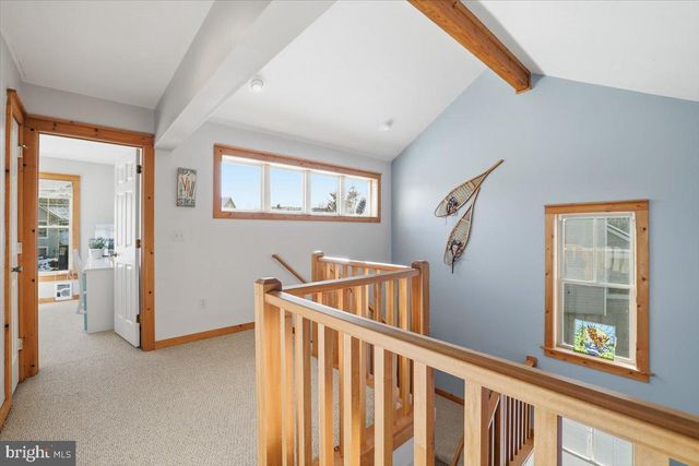 208 SYCAMORE CT, Tannersville, PA 18372