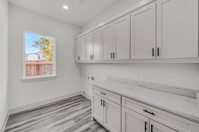 715 E Jefferson Street, Waxahachie, TX 75165