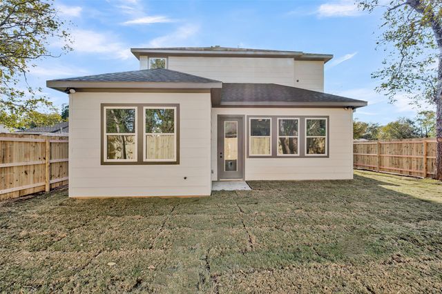 715 E Jefferson Street, Waxahachie, TX 75165
