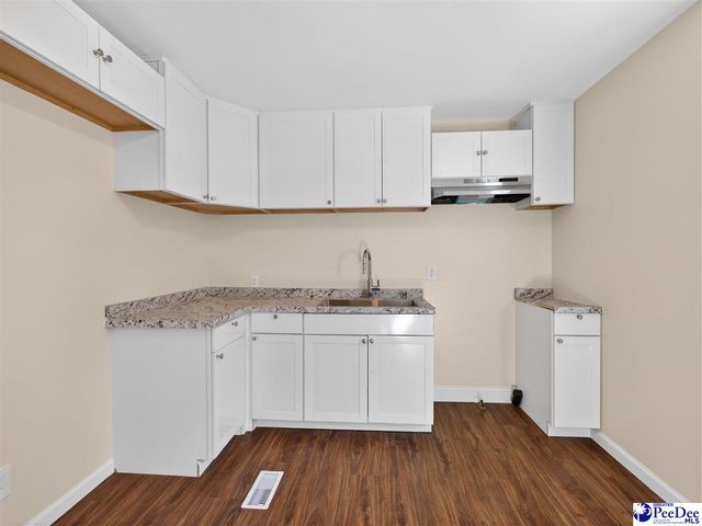 522 Winkys Drive, Lake City, SC 29560
