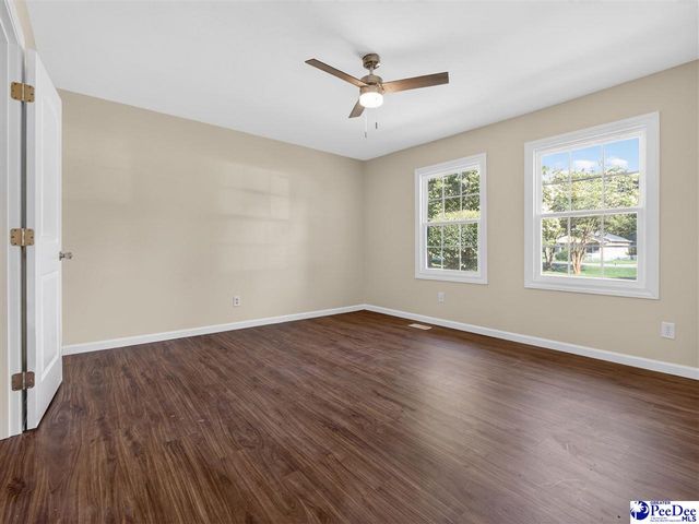 522 Winkys Drive, Lake City, SC 29560