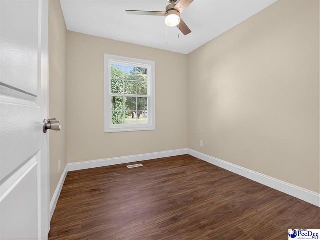 522 Winkys Drive, Lake City, SC 29560