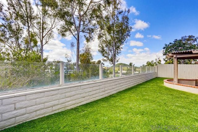 11753 Avenida Sivrita, San Diego, CA 92128