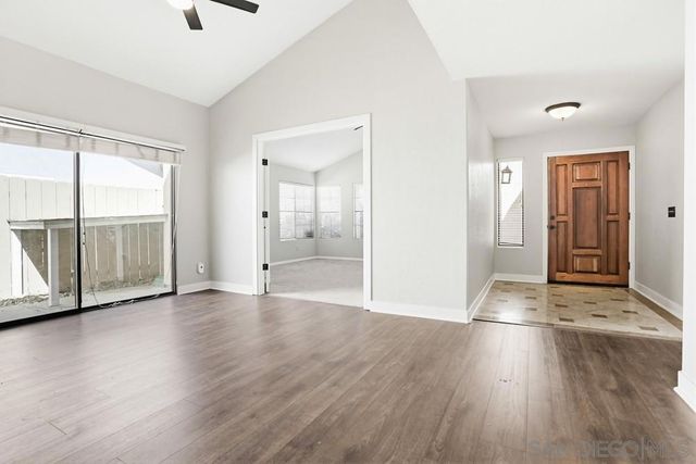 11753 Avenida Sivrita, San Diego, CA 92128