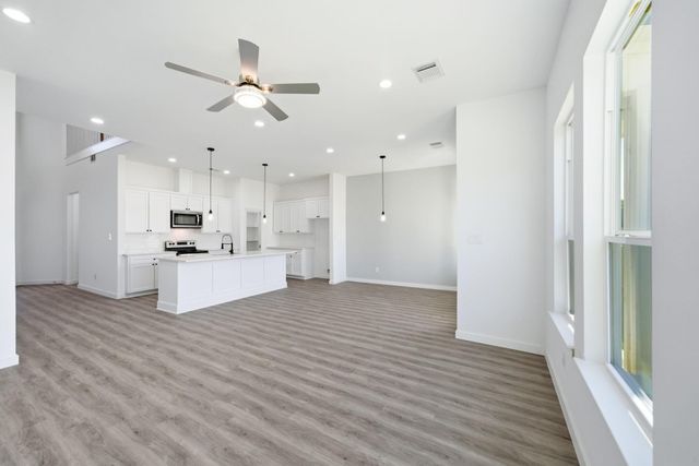 111 Capetown Way, Conroe, TX 77356