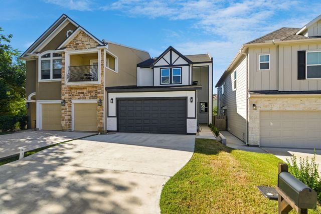 111 Capetown Way, Conroe, TX 77356