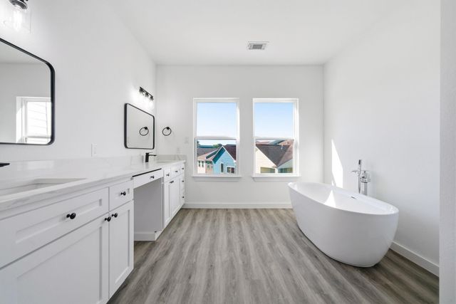 111 Capetown Way, Conroe, TX 77356