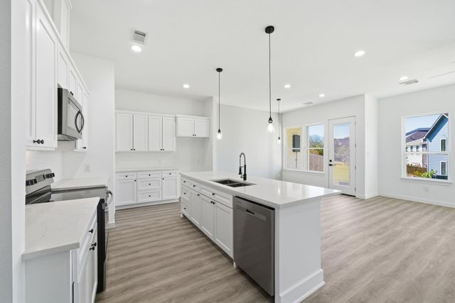 111 Capetown Way, Conroe, TX 77356