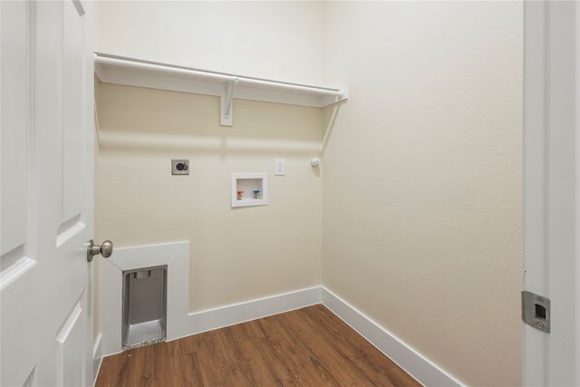 613 S 5th Street, Bonham, TX 75418