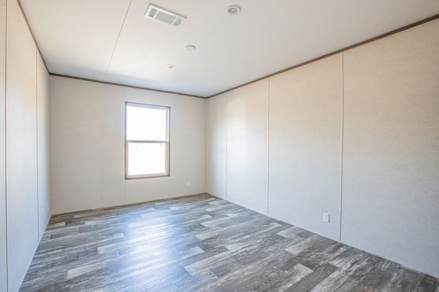 101 Kelly Court, Azle, TX 76020