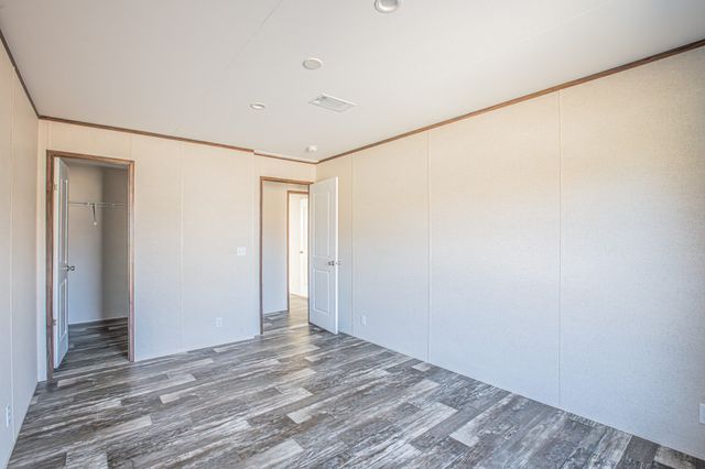 101 Kelly Court, Azle, TX 76020