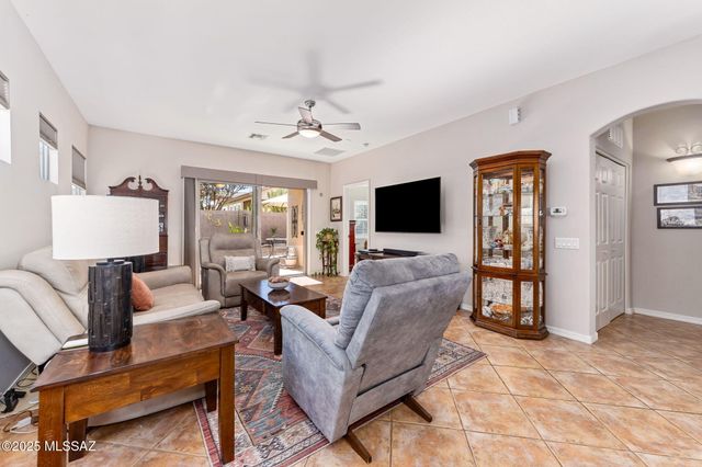 347 W Calle Del Estribo, Sahuarita, AZ 85629