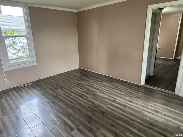 1009 W SMITH Street, Peoria, IL 61605