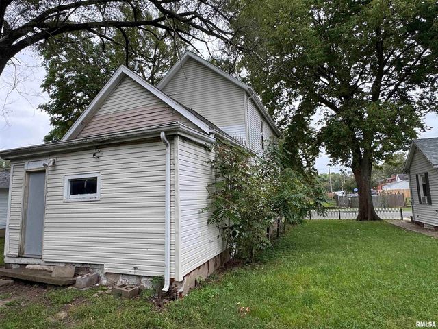 1009 W SMITH Street, Peoria, IL 61605