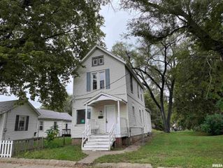 1009 W SMITH Street, Peoria, IL 61605
