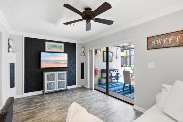 721 SE 1st Way C11, Deerfield Beach, FL 33441