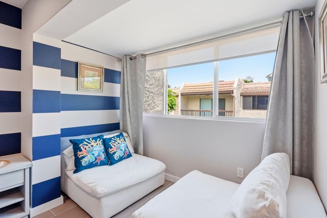 721 SE 1st Way C11, Deerfield Beach, FL 33441