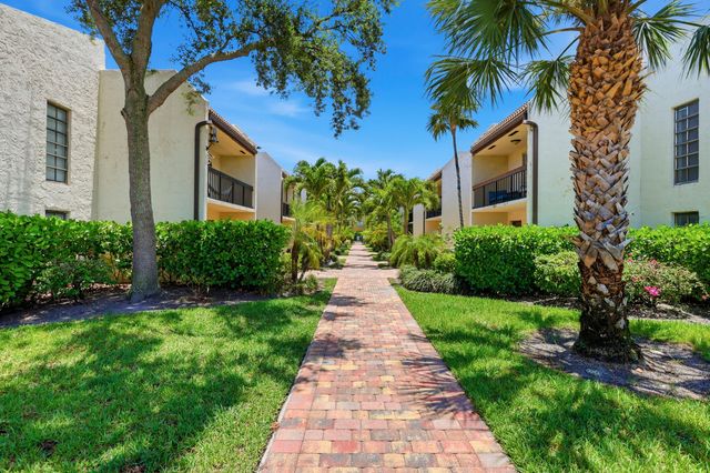 721 SE 1st Way C11, Deerfield Beach, FL 33441