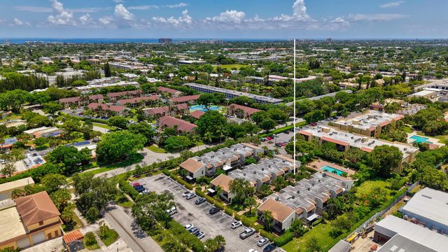 721 SE 1st Way C11, Deerfield Beach, FL 33441