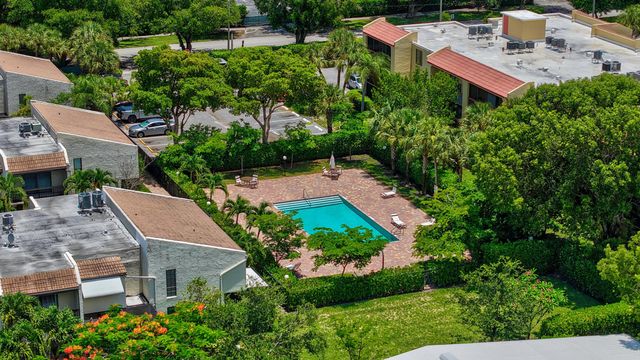 721 SE 1st Way C11, Deerfield Beach, FL 33441