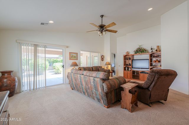 2415 E ANTIGUA Drive, Casa Grande, AZ 85194