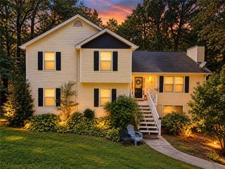 138 Mountain Oaks Drive, Carrollton, GA 30116