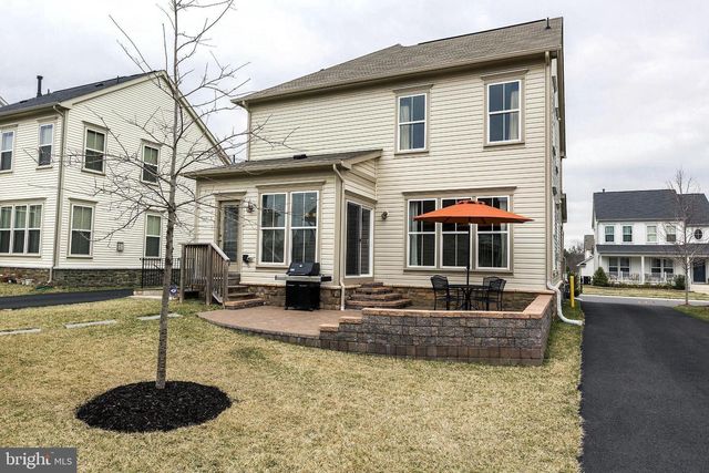 23417 GARDENWALK DR, Ashburn, VA 20148