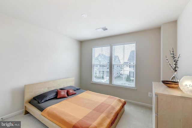 23417 GARDENWALK DR, Ashburn, VA 20148