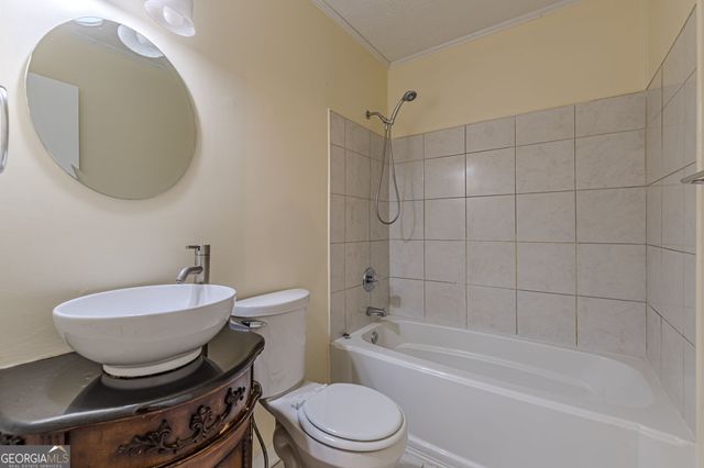 828 Sheppard Way, Stone Mountain, GA 30083