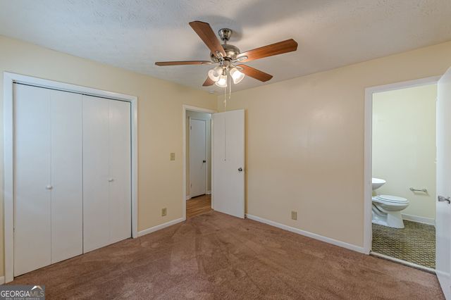 828 Sheppard Way, Stone Mountain, GA 30083