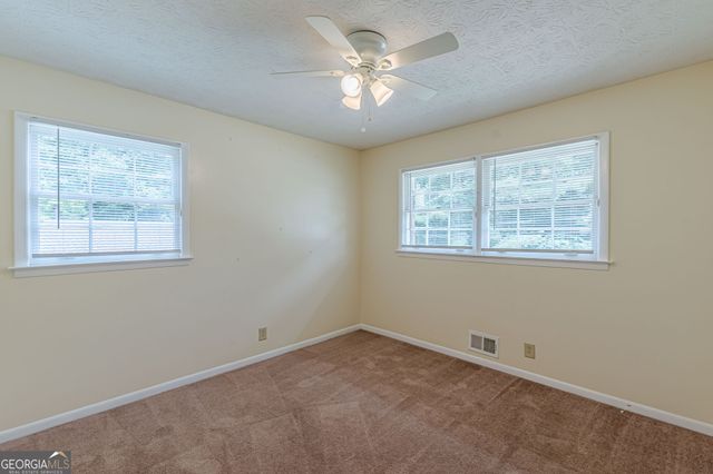 828 Sheppard Way, Stone Mountain, GA 30083