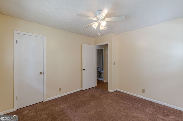 828 Sheppard Way, Stone Mountain, GA 30083