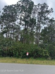 1756 Agora Circle SE, Palm Bay, FL 32909