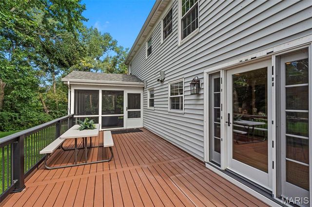 1841 Newburyport Road, Chesterfield, MO 63005