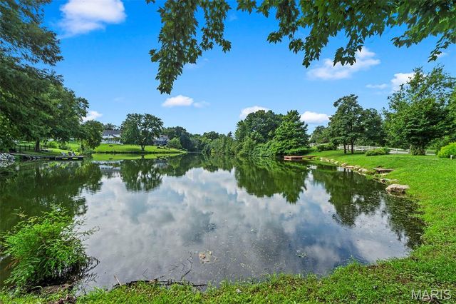 1841 Newburyport Road, Chesterfield, MO 63005