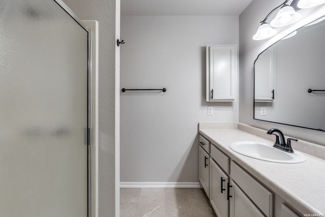 2242 Eastman, New Braunfels, TX 78130